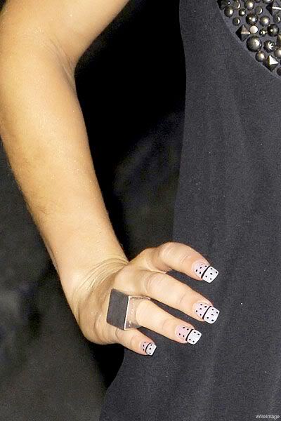 Fashionable CeLebrity NaiLs