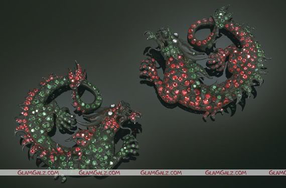 The Jewelry of Carnet
