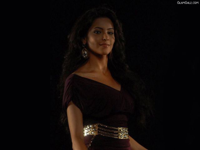 Click to Enlarge - Pretty Aamna Sharif Wallpapers