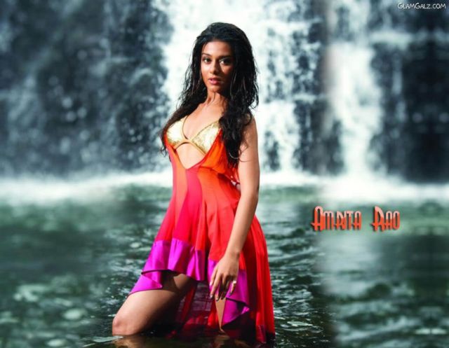 Click to Enlarge - Beautiful Amrita Rao Wallpapers