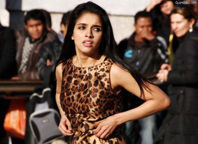 Click to Enlarge - Beautiful Asin Desktop Wallpapers