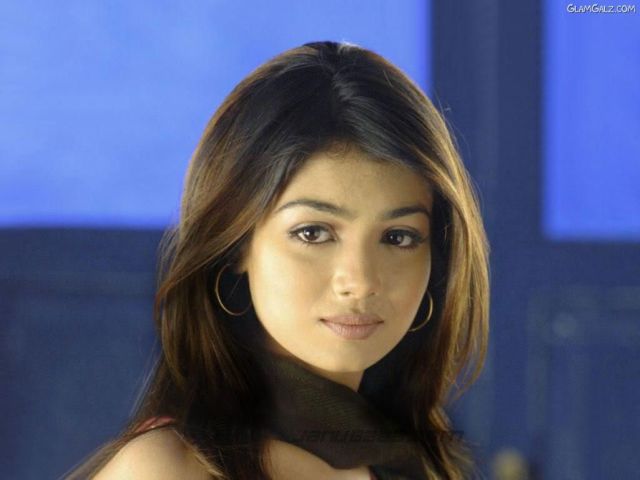 Click to Enlarge - Ayesha's New Wallpapers