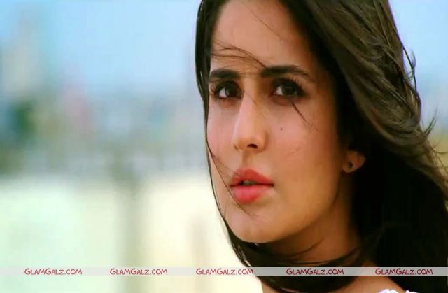Click to Enlarge - Gorgeous Katrina Kaif Wallpapers