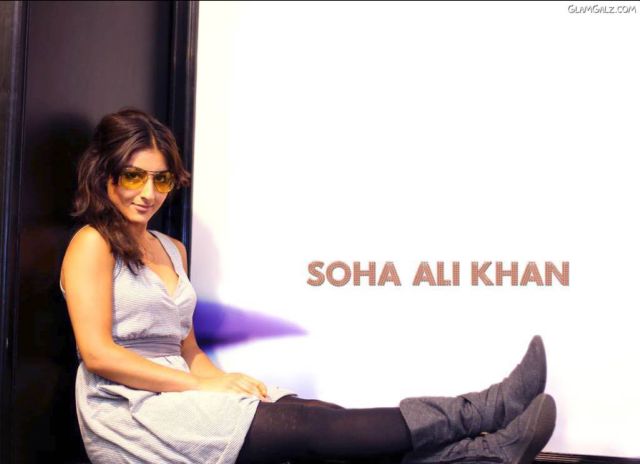 Click to Enlarge - Beautiful Singer Alizee Wallpapers