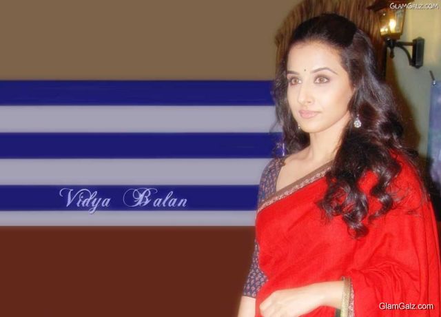 Click to Enlarge - Elizabeth Olsen's Beautiful Wallpapers